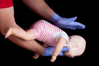 Emergency Medicine: Choking - The Heimlich Maneuver